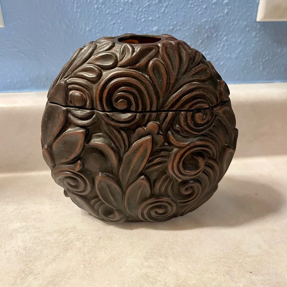 PartyLite Tropical Reed Diffuser Holder.  Brown Swirl Decorative Piece - Picture 6 of 8